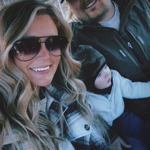 Meet your Posher, Ansley